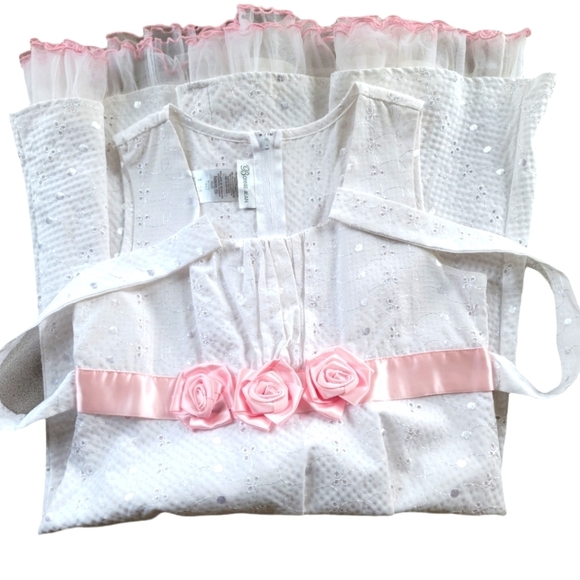 BONNIE JEAN EMBROIDERED LACE TRIM TIE‎ BACK DRESS - Picture 4 of 8